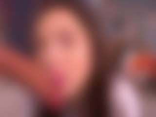 Bllowjoyy's Live Sex Cam Show