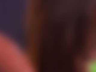 Live cam show with Bllowjoyy - Wet on Latina Girls
