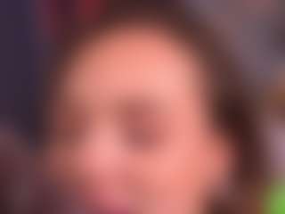 Bllowjoyy's Live Sex Cam Show