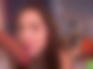 Live cam show with Bllowjoyy - College Teen (18+) on Free Soda