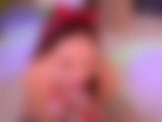 Bllowjoyy's Live Sex Cam Show