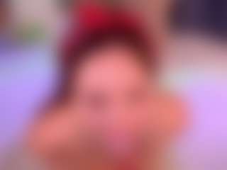 Bllowjoyy's Live Sex Cam Show