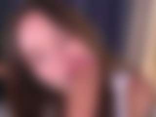 Bllowjoyy's Live Sex Cam Show