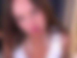 Bllowjoyy's Live Sex Cam Show