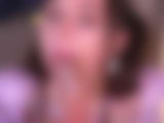 Bllowjoyy's Live Sex Cam Show