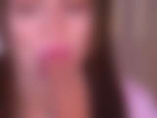 Bllowjoyy's Live Sex Cam Show