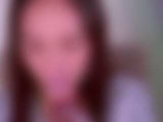 Bllowjoyy's Live Sex Cam Show