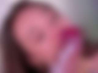 Bllowjoyy's Live Sex Cam Show