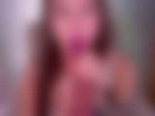 Bllowjoyy's Live Sex Cam Show