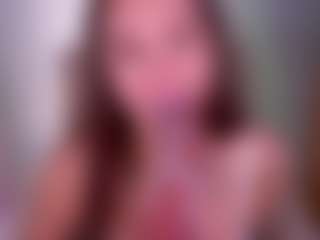 Bllowjoyy's Live Sex Cam Show
