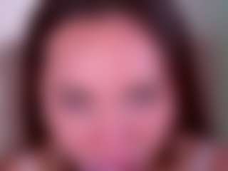 Bllowjoyy's Live Sex Cam Show