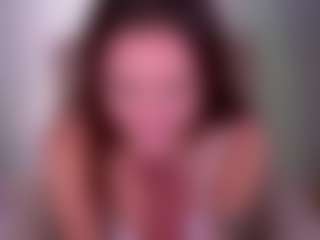 Bllowjoyy's Live Sex Cam Show