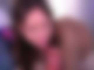 Bllowjoyy's Live Sex Cam Show