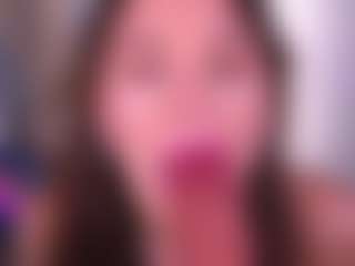 Live cam show with Bllowjoyy - Curvy Young Adult on Gym Cam Girls