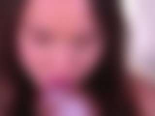 Bllowjoyy's Live Sex Cam Show