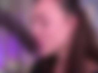 Bllowjoyy's Live Sex Cam Show