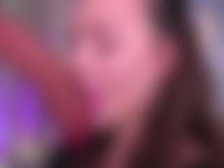 Bllowjoyy's Live Sex Cam Show