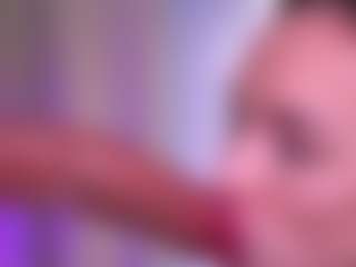 Bllowjoyy's Live Sex Cam Show