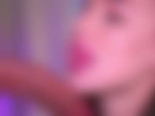 Live cam show with Bllowjoyy - Big Tits Curvy on TeamSkeetLive