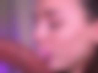 Bllowjoyy's Live Sex Cam Show