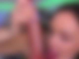 Bllowjoyy's Live Sex Cam Show