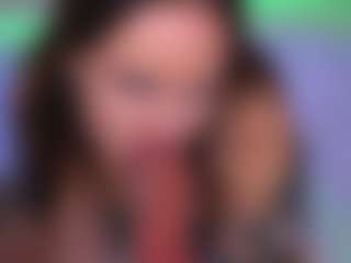 Bllowjoyy's Live Sex Cam Show