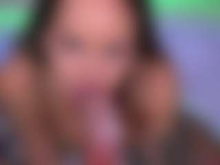 Bllowjoyy's Live Sex Cam Show