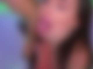 Bllowjoyy's Live Sex Cam Show