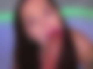 Bllowjoyy's Live Sex Cam Show