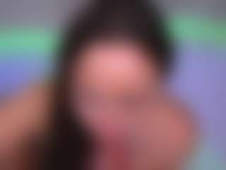 Bllowjoyy's Live Sex Cam Show