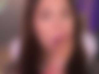 Bllowjoyy's Live Sex Cam Show