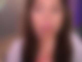 Bllowjoyy's Live Sex Cam Show
