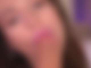Bllowjoyy's Live Sex Cam Show