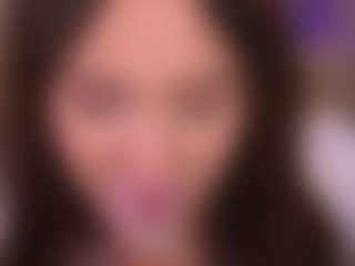 Bllowjoyy's Live Sex Cam Show