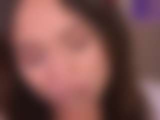 Bllowjoyy's Live Sex Cam Show