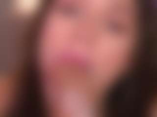 Bllowjoyy's Live Sex Cam Show