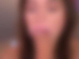 Bllowjoyy's Live Sex Cam Show