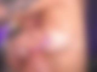 Bllowjoyy's Live Sex Cam Show