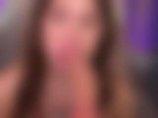 Bllowjoyy's Live Sex Cam Show