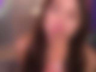 Bllowjoyy's Live Sex Cam Show