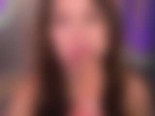 Bllowjoyy's Live Sex Cam Show
