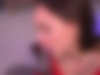 Bllowjoyy's Live Sex Cam Show