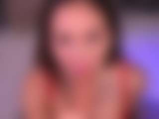 Bllowjoyy's Live Sex Cam Show