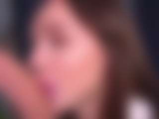 Bllowjoyy's Live Sex Cam Show