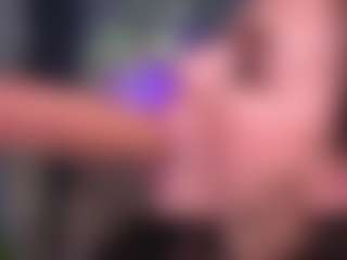 Bllowjoyy's Live Sex Cam Show