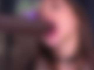 Bllowjoyy's Live Sex Cam Show