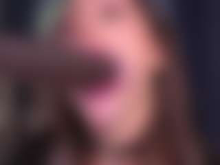 Bllowjoyy's Live Sex Cam Show
