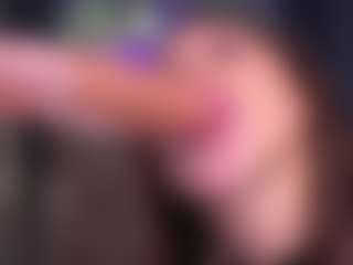 Bllowjoyy's Live Sex Cam Show