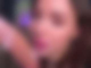 Bllowjoyy's Live Sex Cam Show