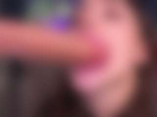 Bllowjoyy's Live Sex Cam Show